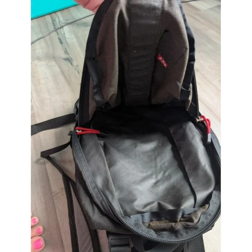 Osprey Vector Day Pack Flyte Black Backpack (D2)